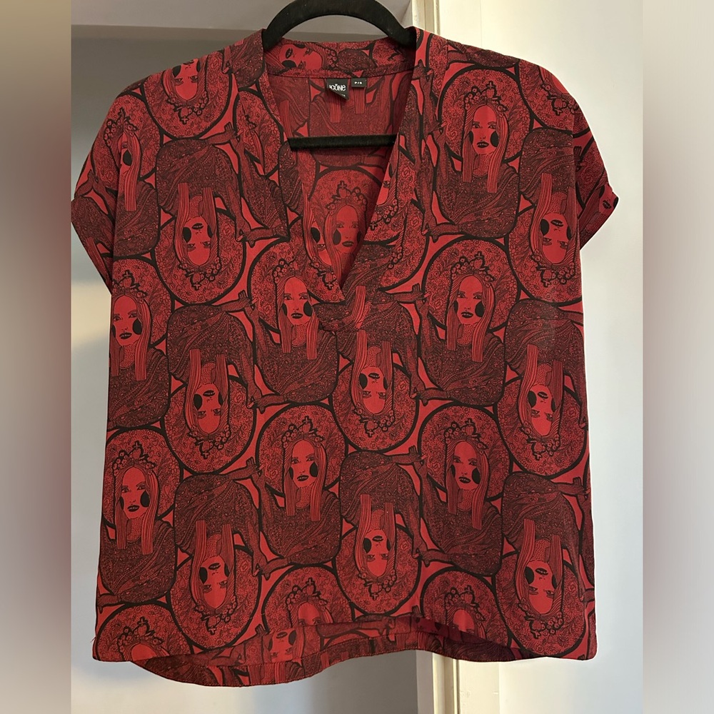 Icone Red Graphic Print Blouse